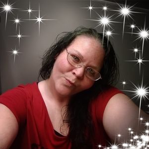 Meet your Posher, Pam